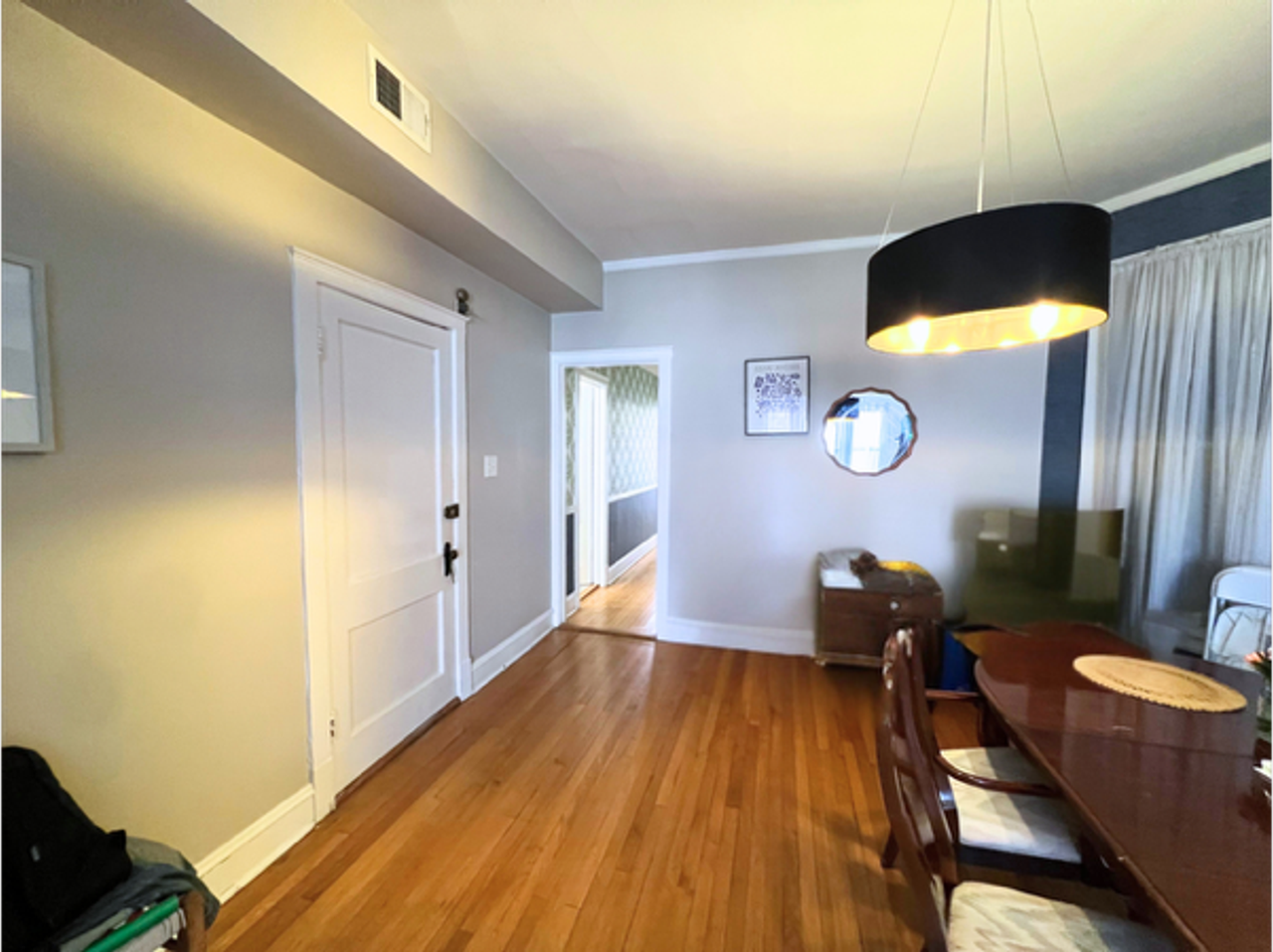 3822 N Lincoln Ave #2 - Photo 3 of 17