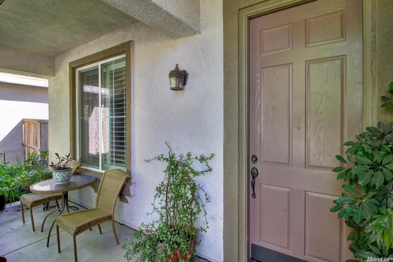 5214 Lotus Pond Way - Photo 3 of 34