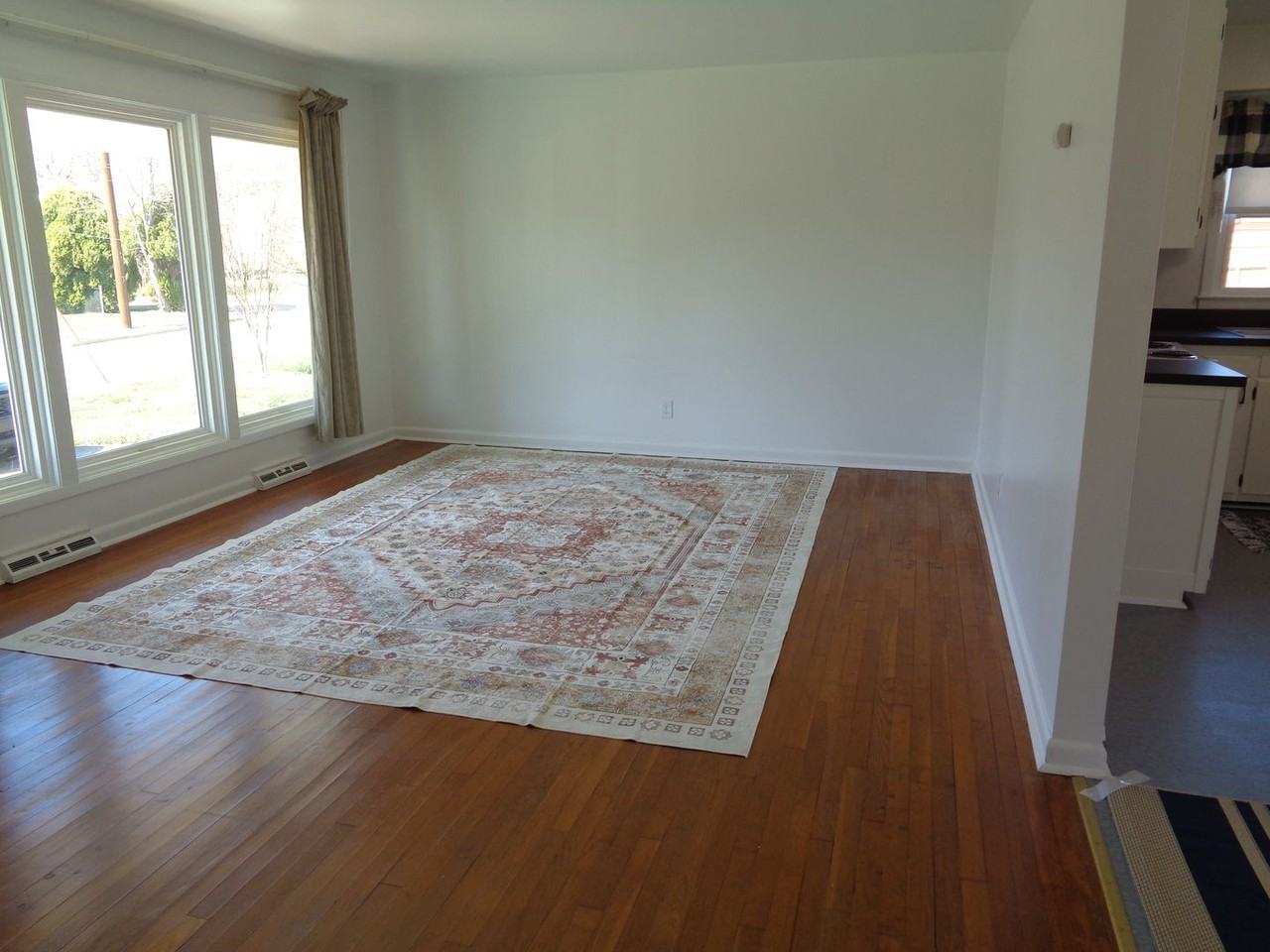 3009 Lomond St - Photo 7 of 18