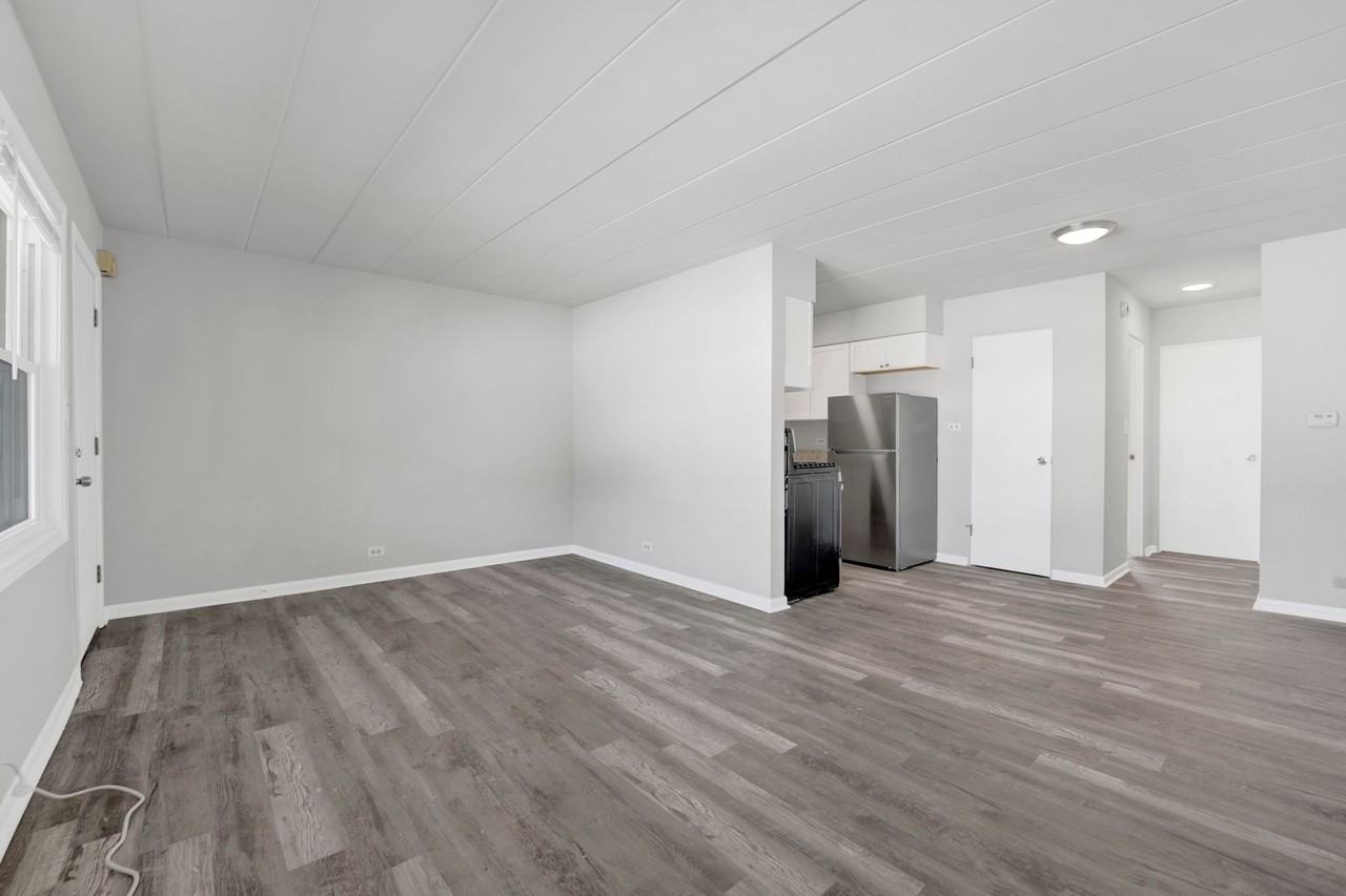 2901 South Harlem Avenue - Photo 7 of 14