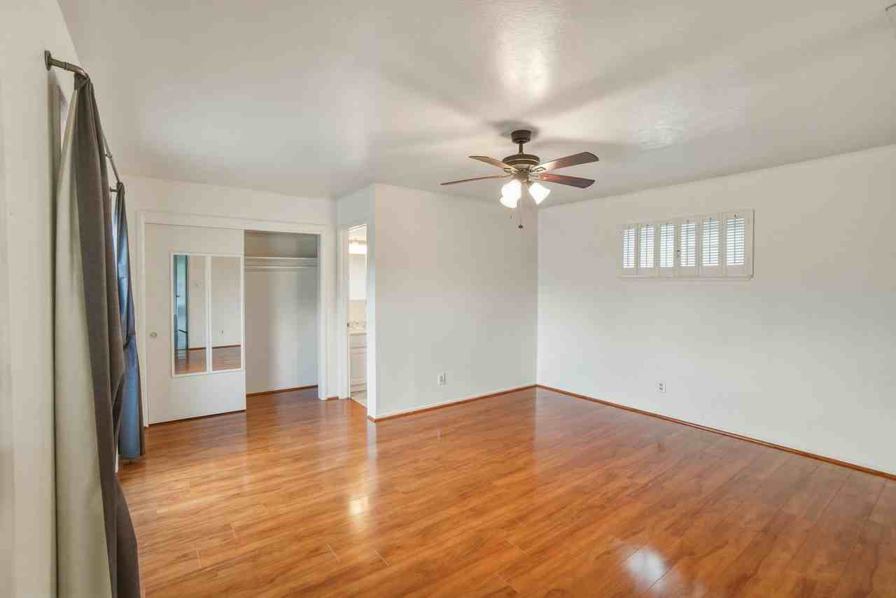 3108 Pennland Dr - Photo 3 of 17