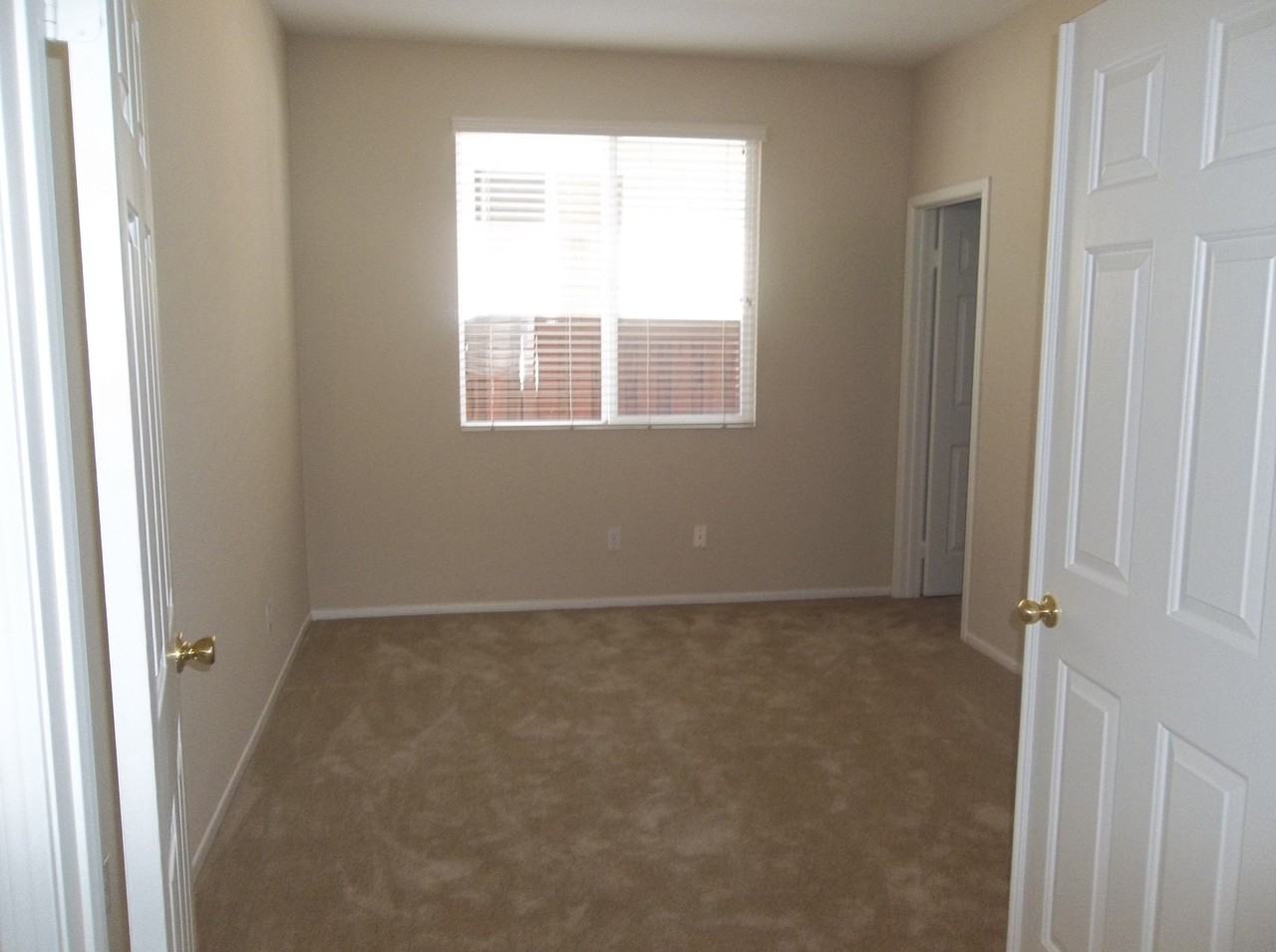 40531 Chantemar Way - Photo 6 of 32