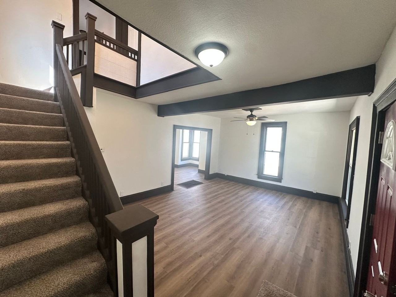 413 Sw Clay St - Photo 3 of 15