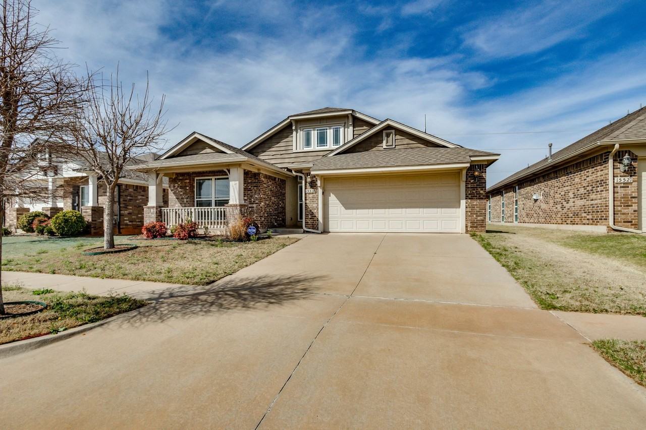 15517 Boulder Dr - Photo 2 of 49