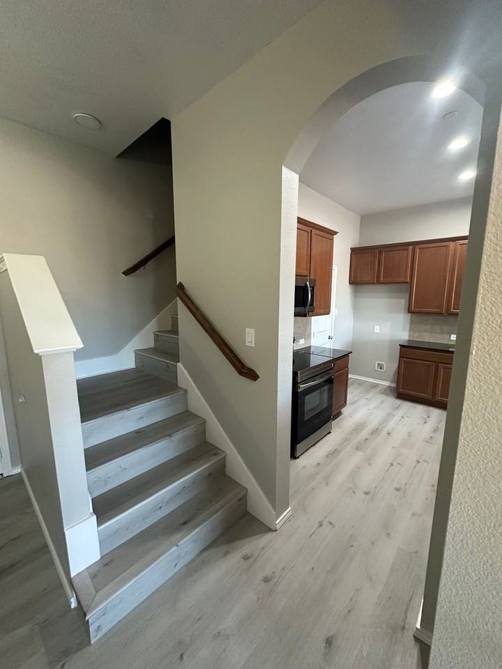 6412 Eagle Nest Dr - Photo 5 of 28