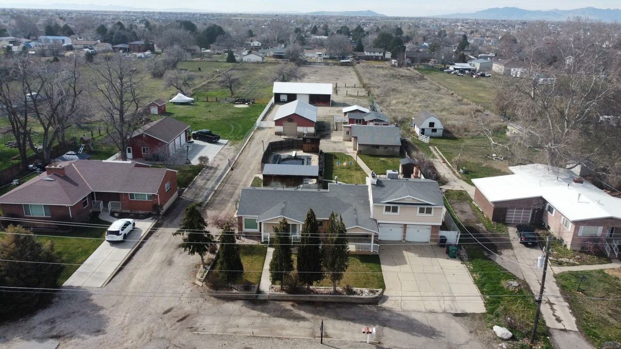 5859 S - Photo 2 of 50