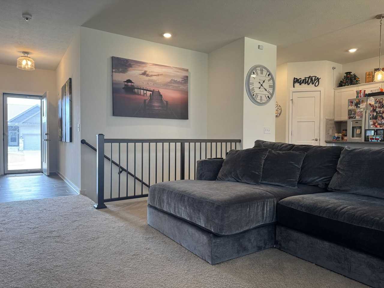 1914 Hummingbird Dr - Photo 6 of 37