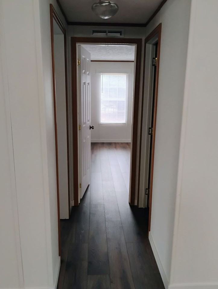 140 Virginia Way - Photo 6 of 12