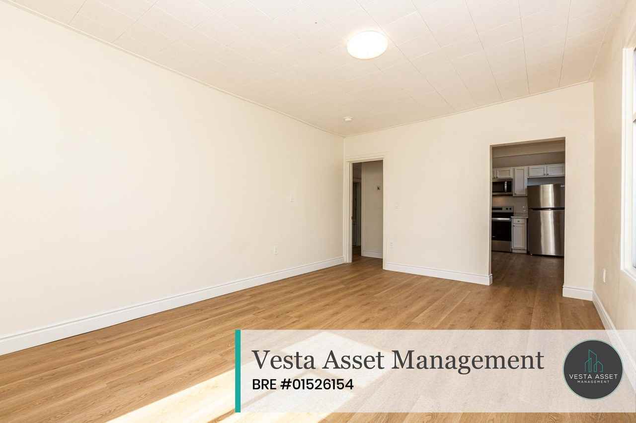 190 8th St - Photo 7 of 16