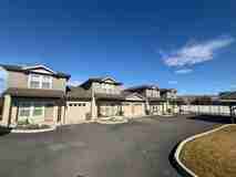 915 Apts - Photo 1 of 1