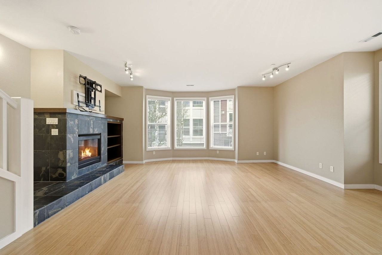 4104 S Corbett Ave - Photo 6 of 31