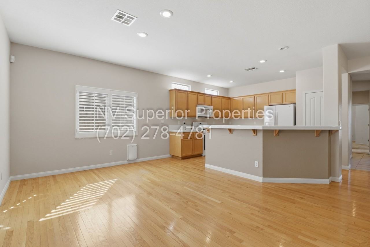 1280 Dressen Ave - Photo 6 of 38