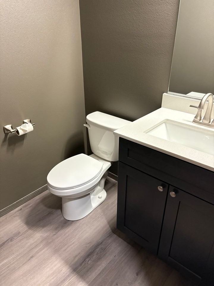 14312 E 13th Ave - Photo 2 of 12