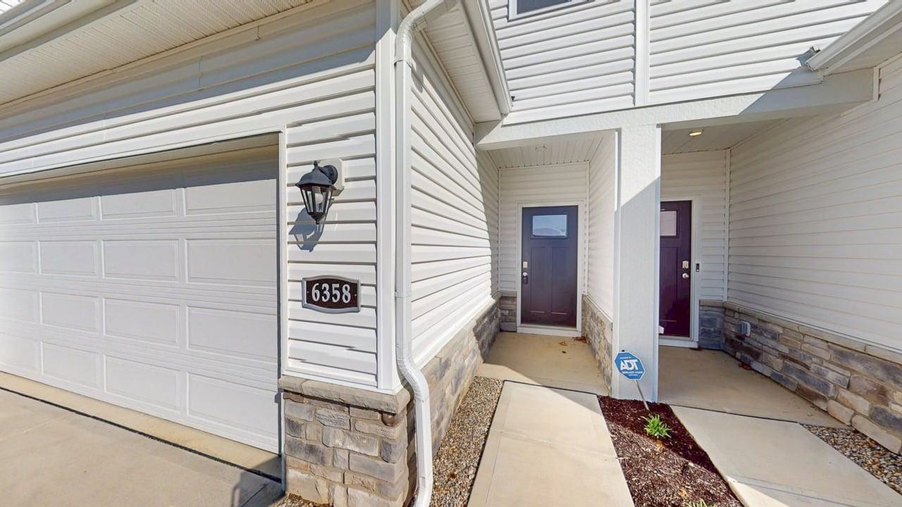 6358 Ripken St - Photo 2 of 28