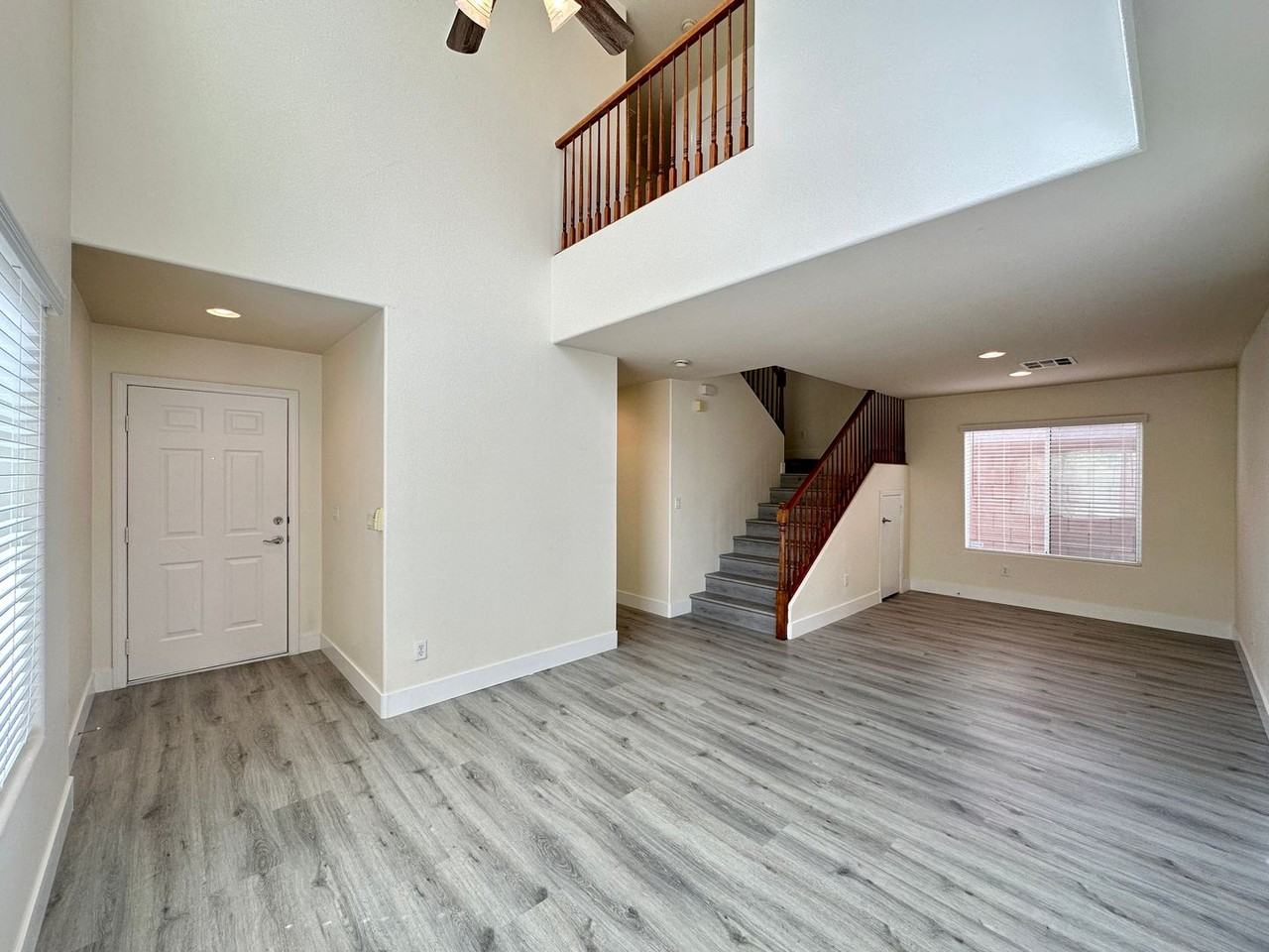 9200 Freedom Heights Ave - Photo 4 of 25