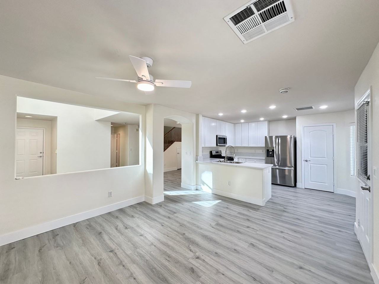 9200 Freedom Heights Ave - Photo 7 of 25