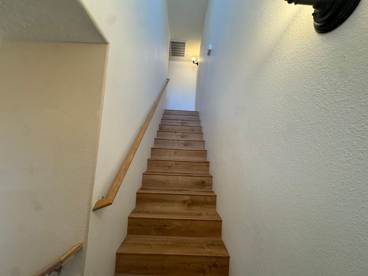 11059 Fort Point Ln Ne - Photo 6 of 15