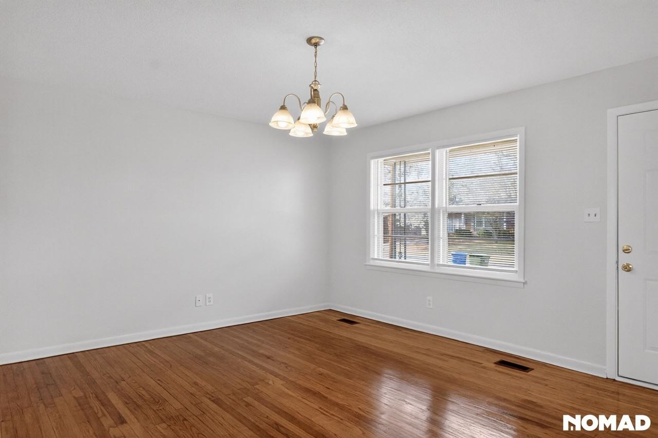 318 Glen Canyon Dr - Photo 7 of 17