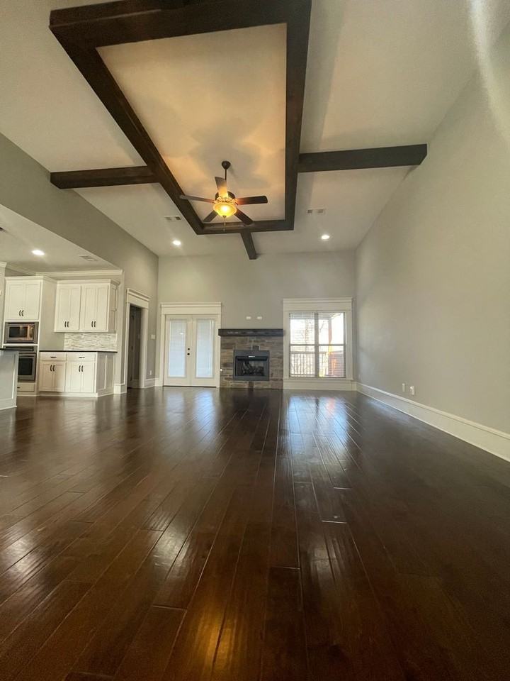 3217 Falling Water Rd - Photo 5 of 38