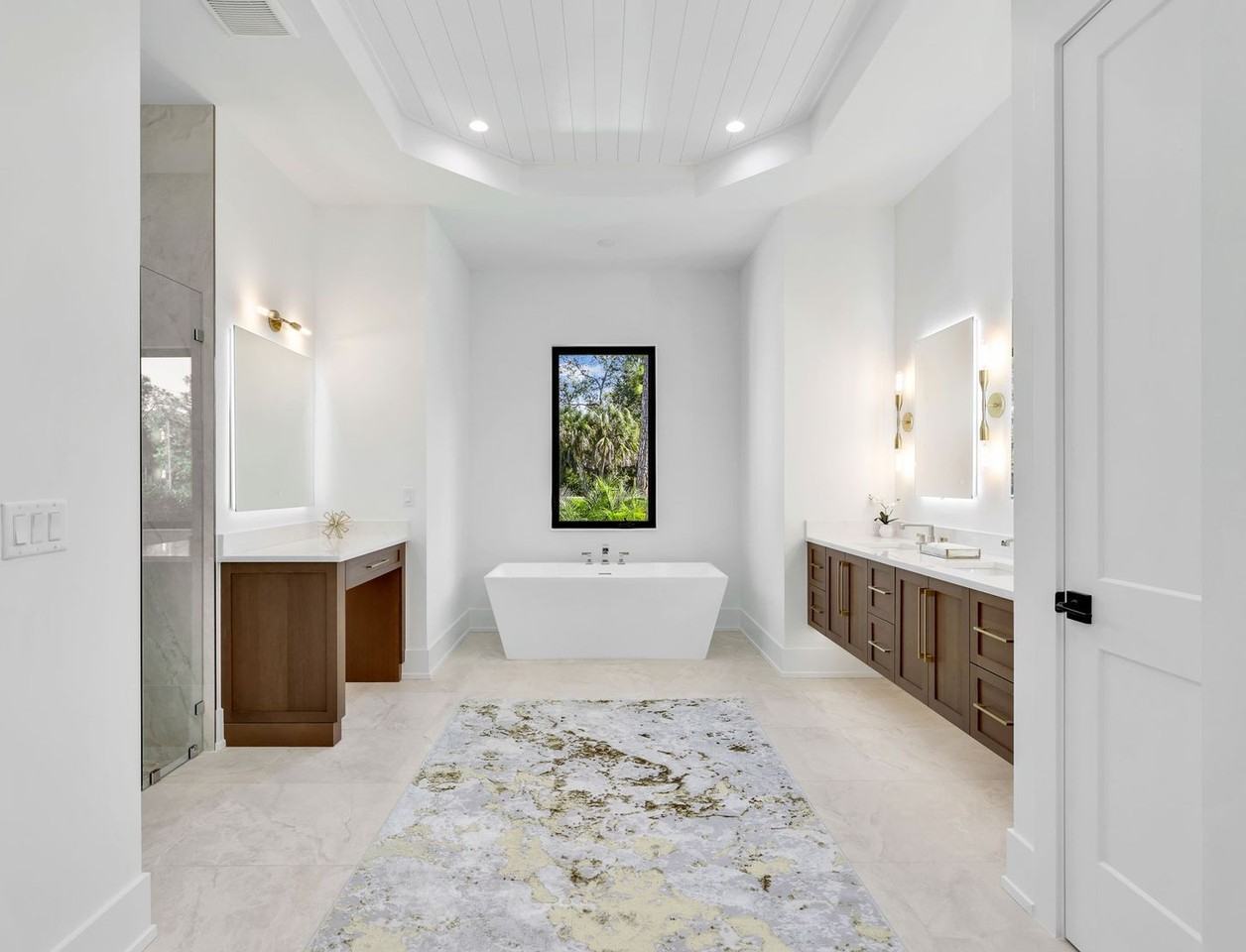 3233 64th St Sw - Photo 2 of 50