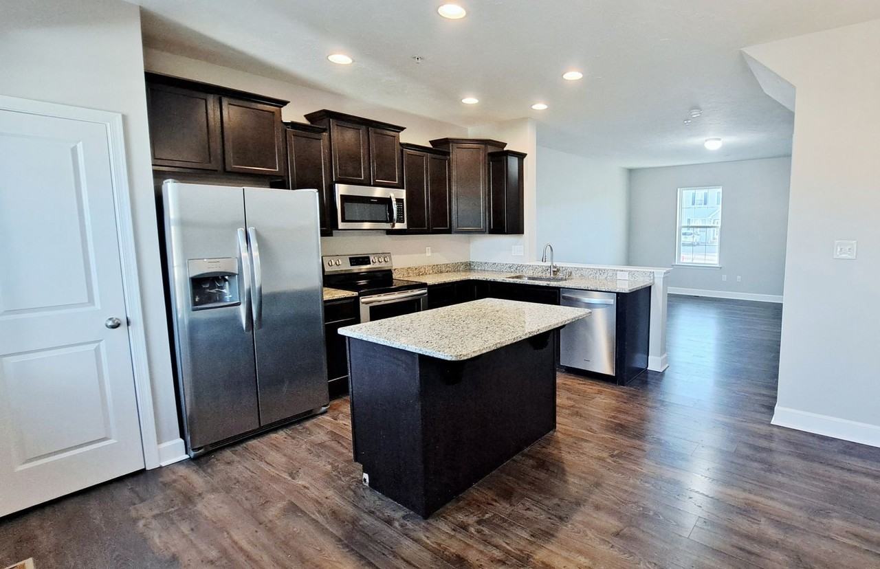 262 Homestead Dr - Photo 7 of 46