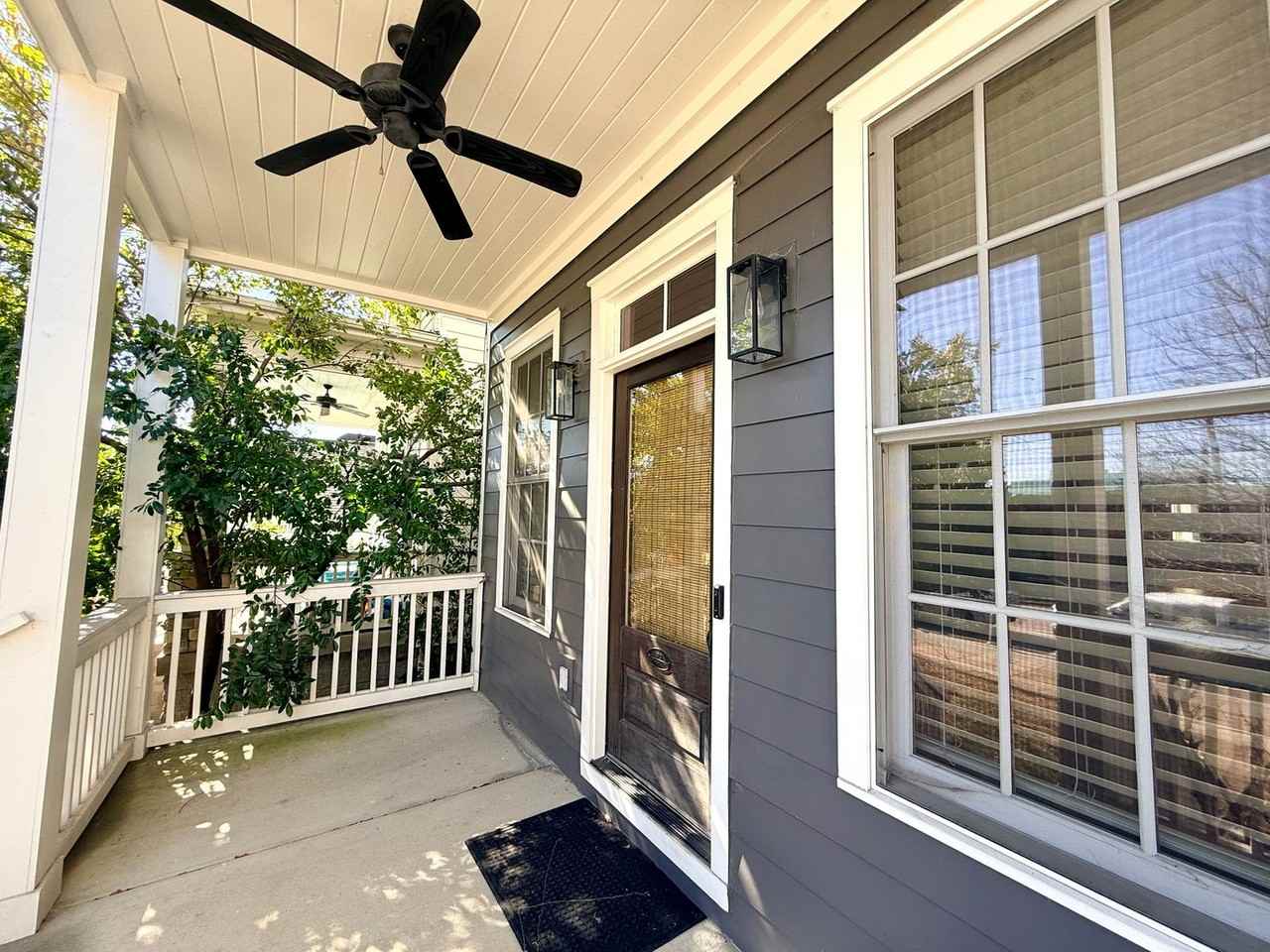 2209 10th Ave S #A - Photo 3 of 45