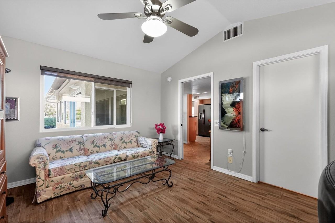 21612 N 148th Dr - Photo 6 of 17