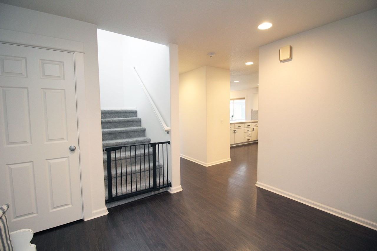 20149 Sw Georgene Ct - Photo 4 of 31