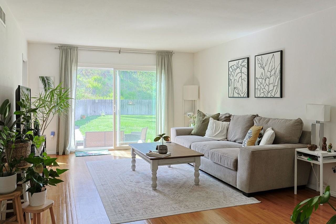 2960 Kobe Dr - Photo 2 of 37