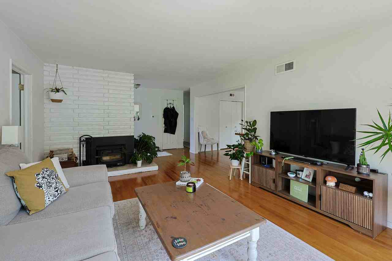 2960 Kobe Dr - Photo 6 of 37