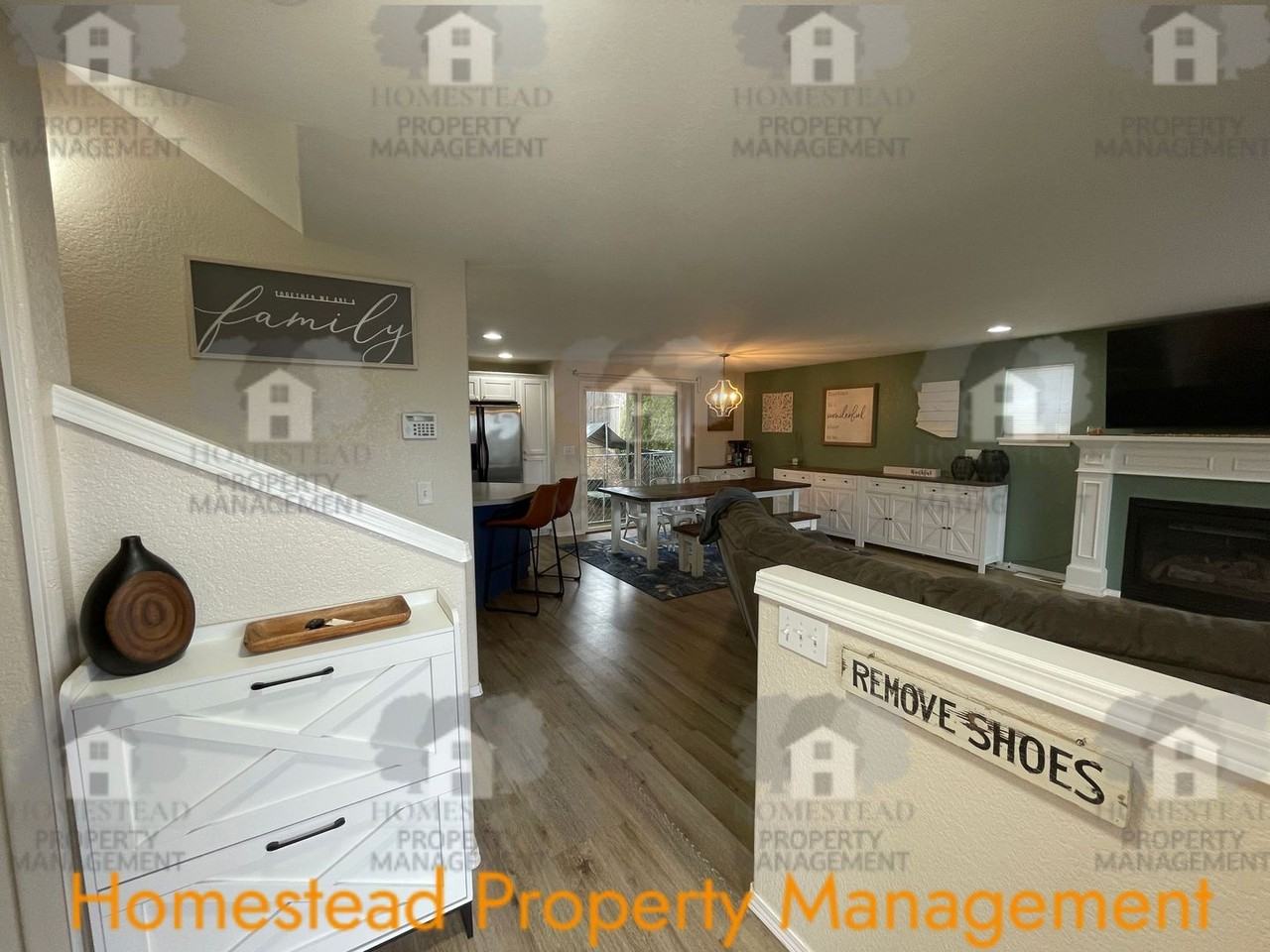 5245 Snowflake St Se - Photo 7 of 47