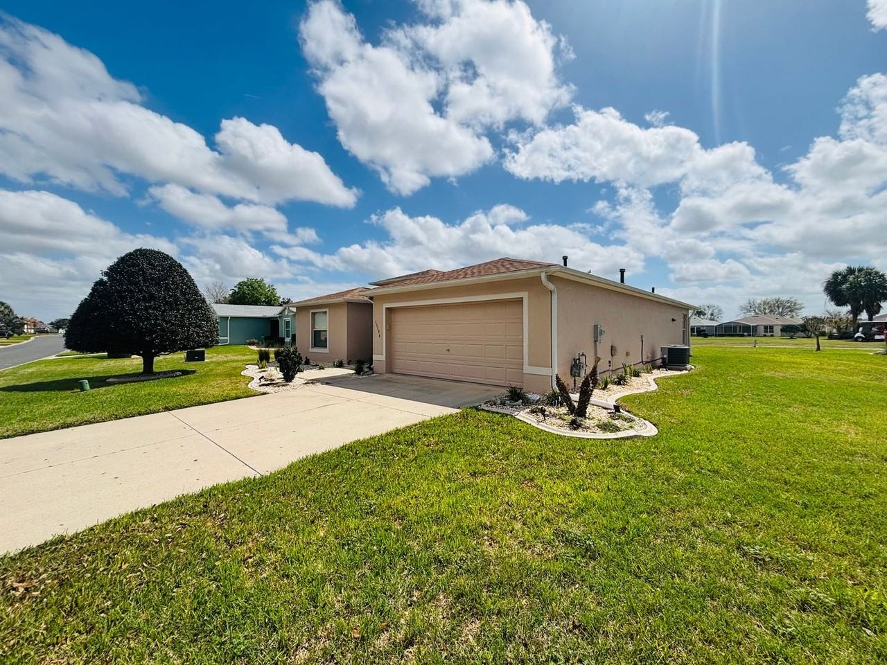 15596 Sw 13th Cir - Photo 5 of 33