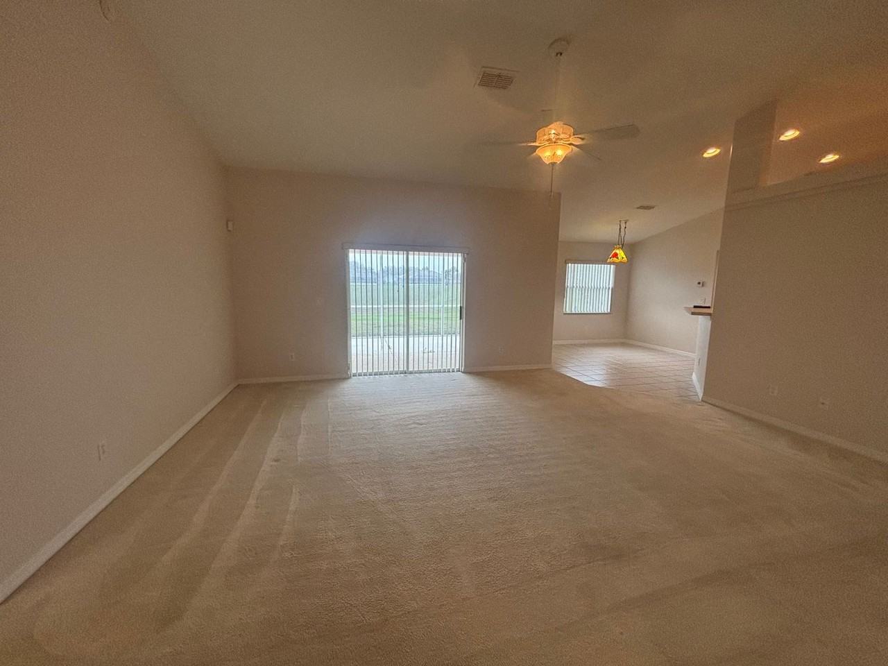 3249 Nw 49th Ave - Photo 3 of 27