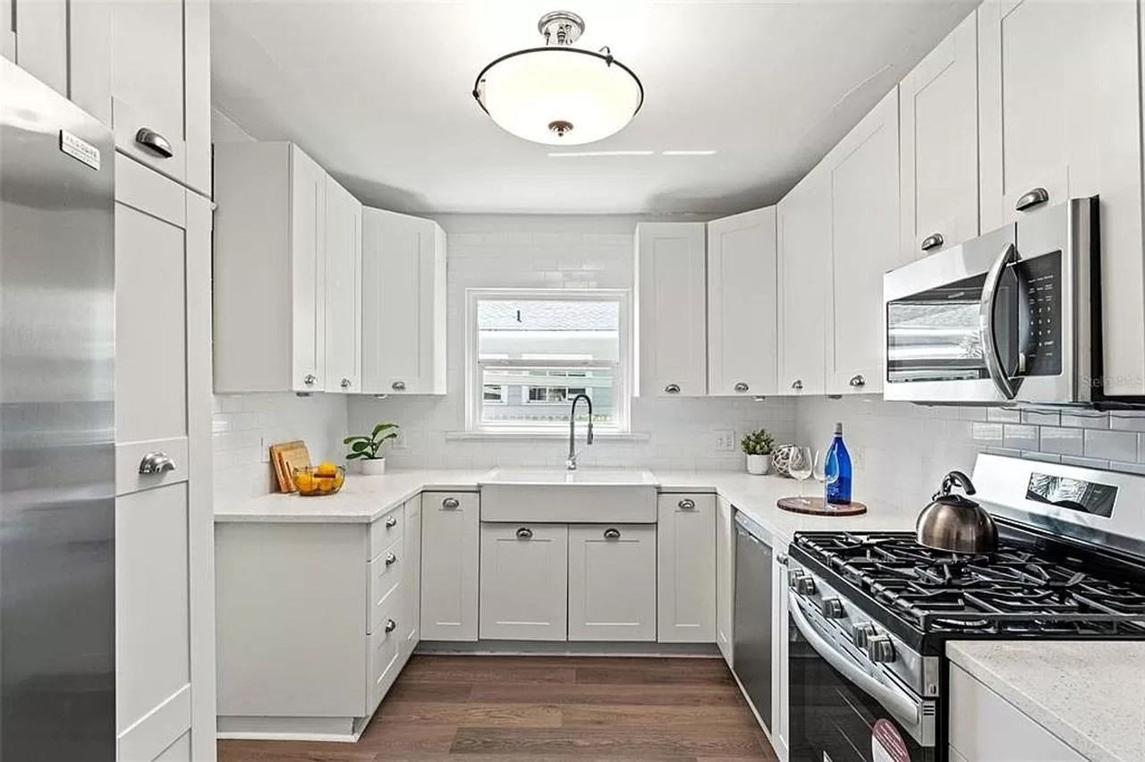 407 E Paris St - Photo 6 of 20