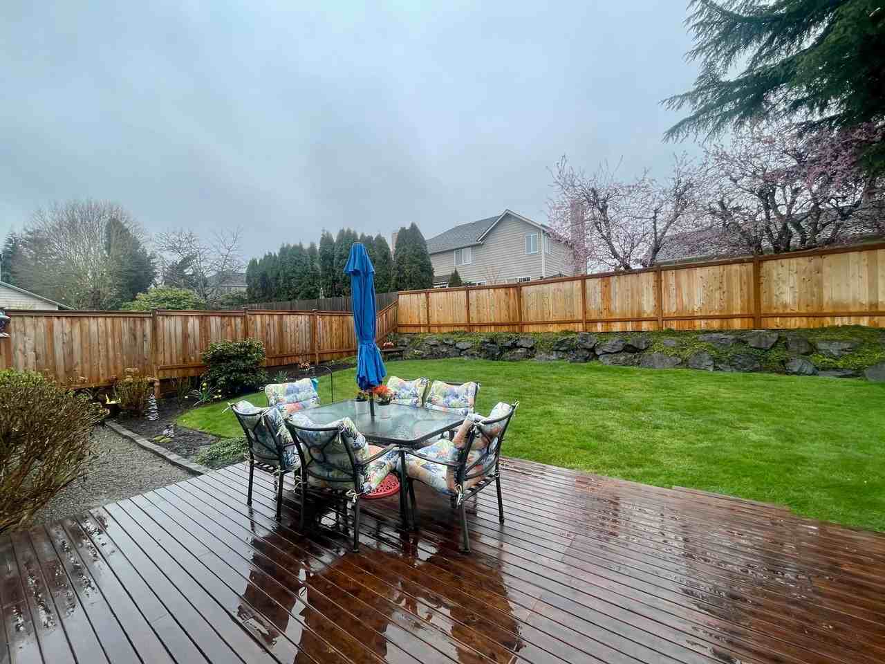 13320 44th Ave W - Photo 6 of 41