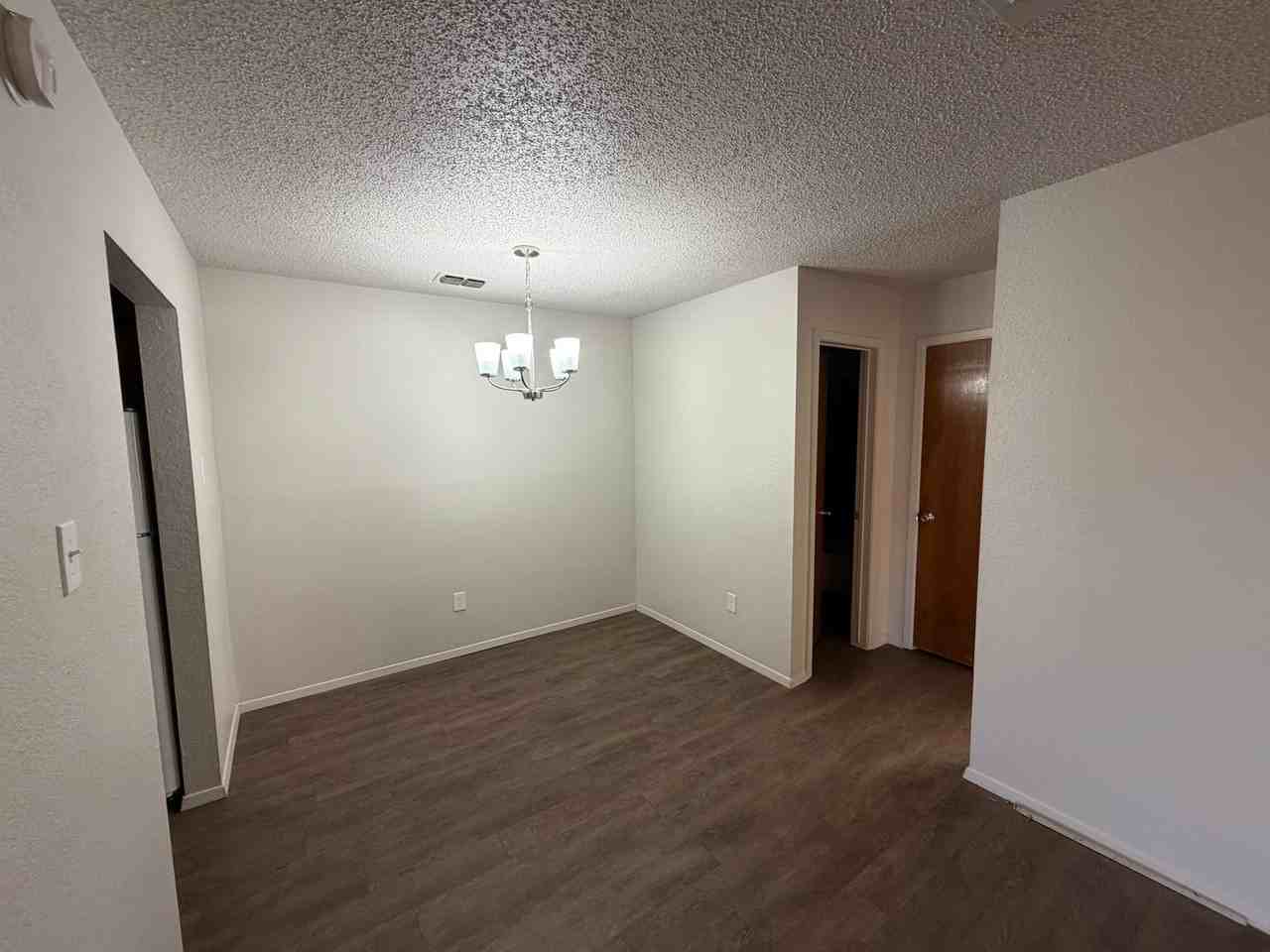 7804 Avenue U - Photo 4 of 15