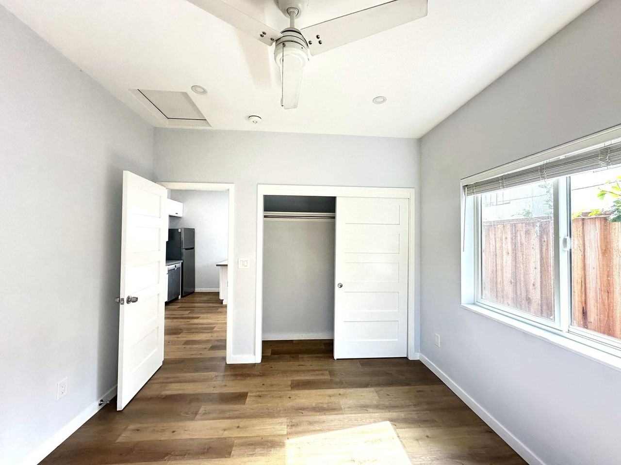 1439 38th Ave - Photo 7 of 12