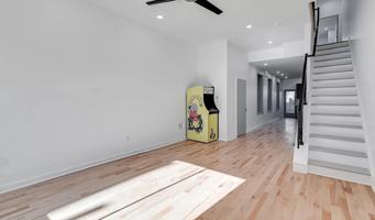 featured image of 1719 Arlington St