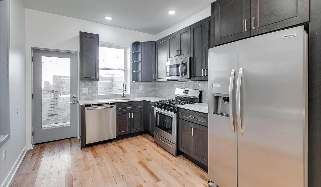 1719 Arlington St - Photo 7 of 24