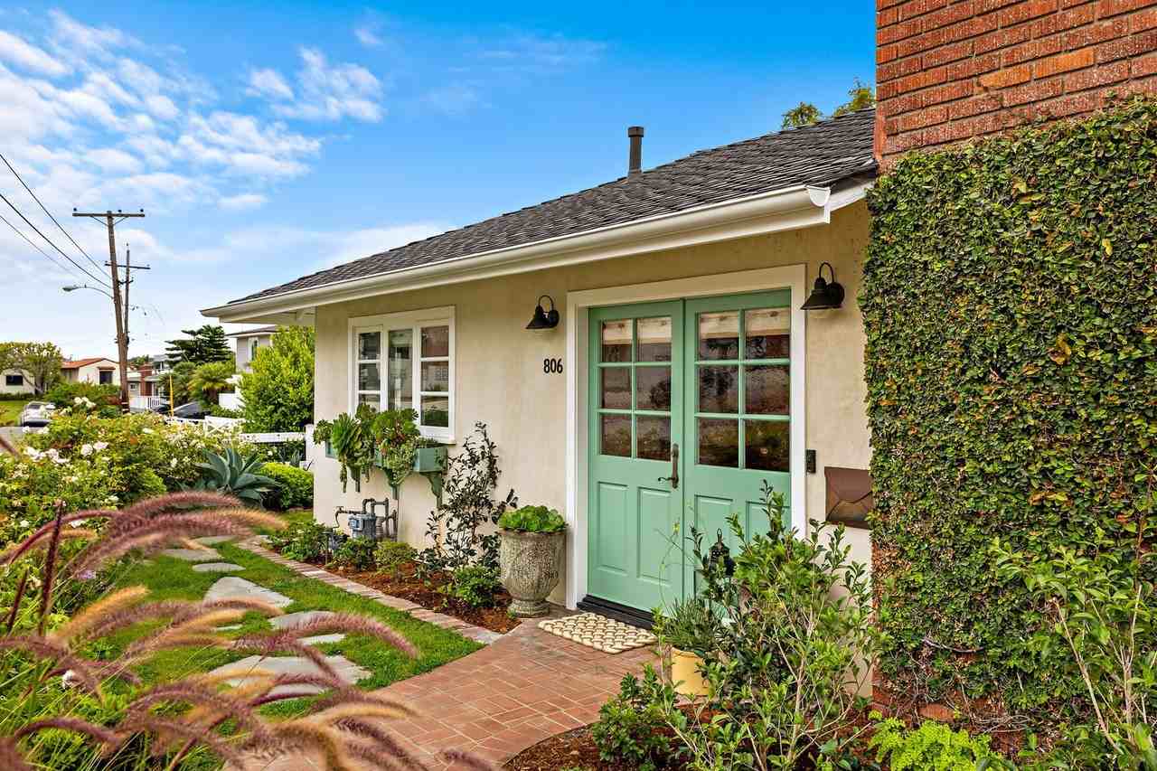 806 S Ola Vis - Photo 7 of 50