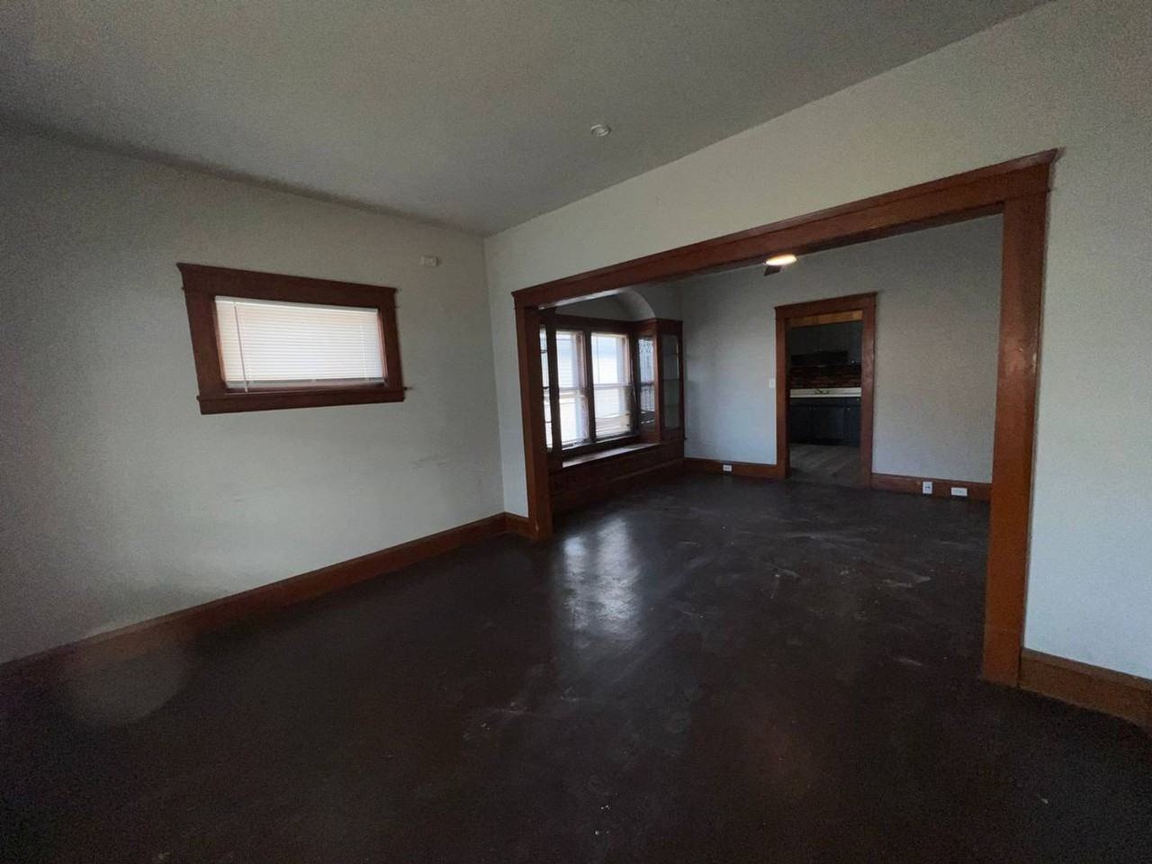 4091 E 56th St - Photo 2 of 17