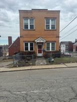 201 Moore Ave - Photo 1 of 1