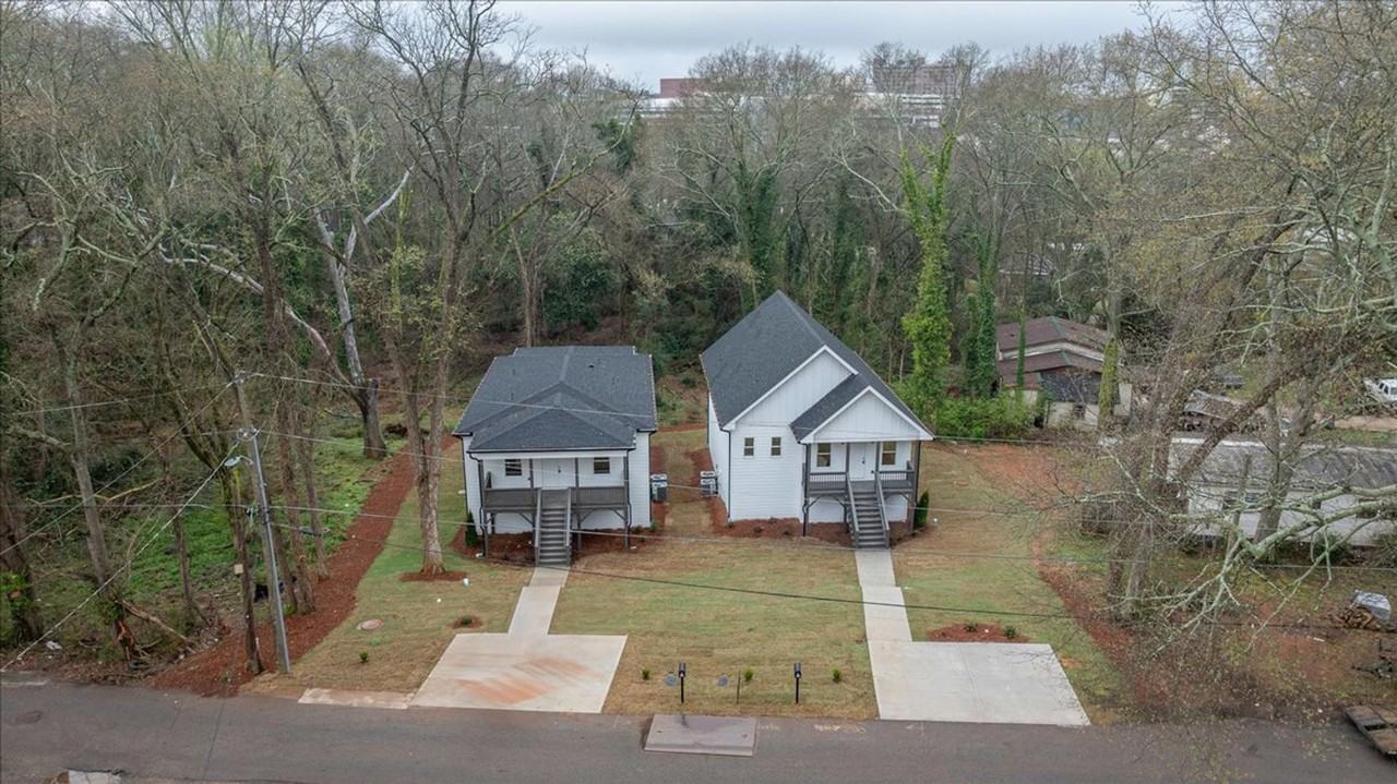 220 John St - Photo 2 of 48