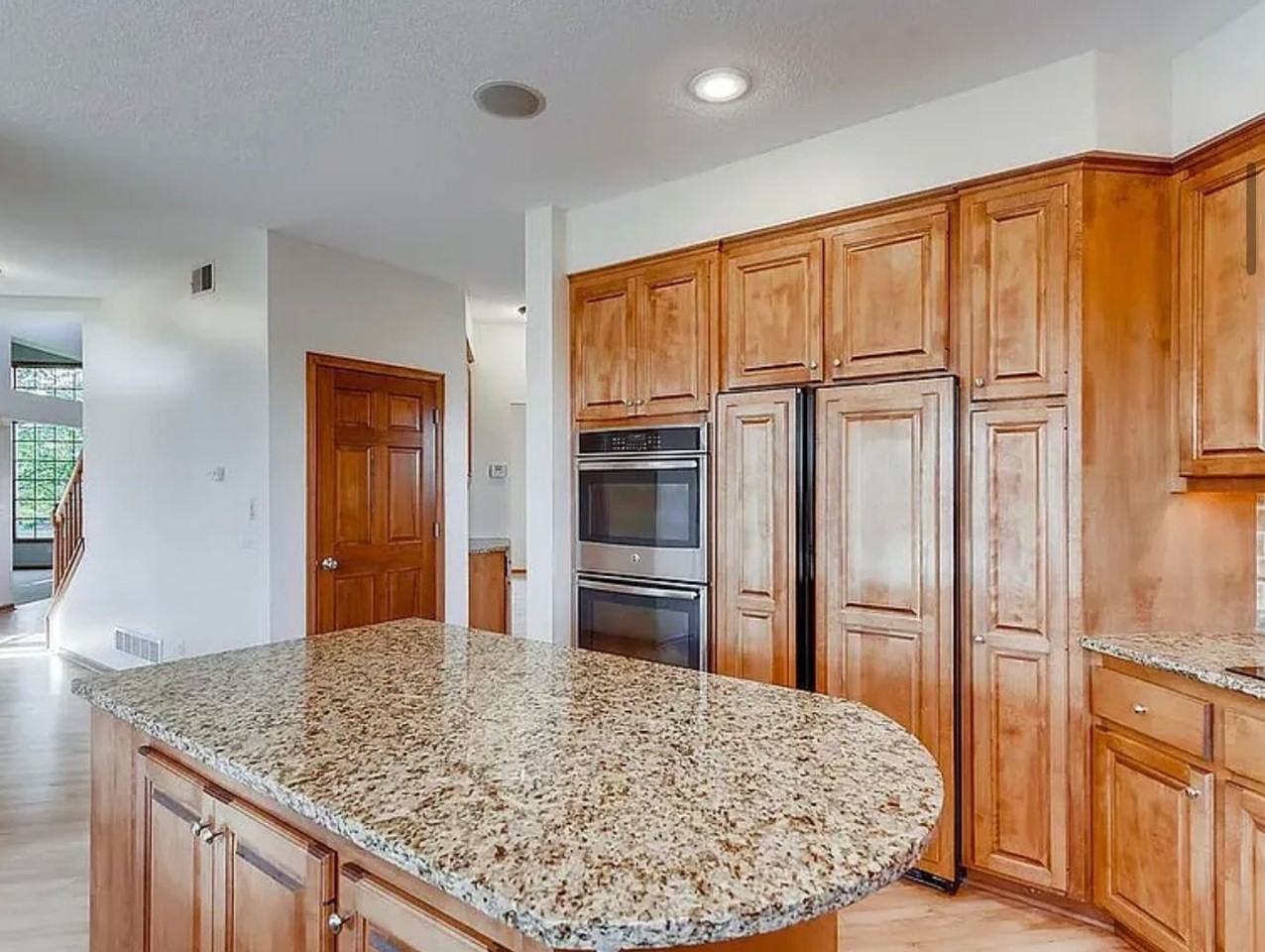 18605 Overland Trl - Photo 6 of 24