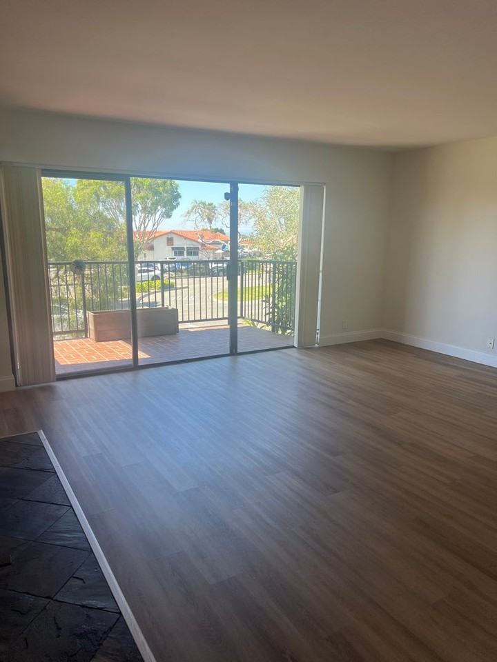 2201 Via Carrillo - Photo 7 of 26