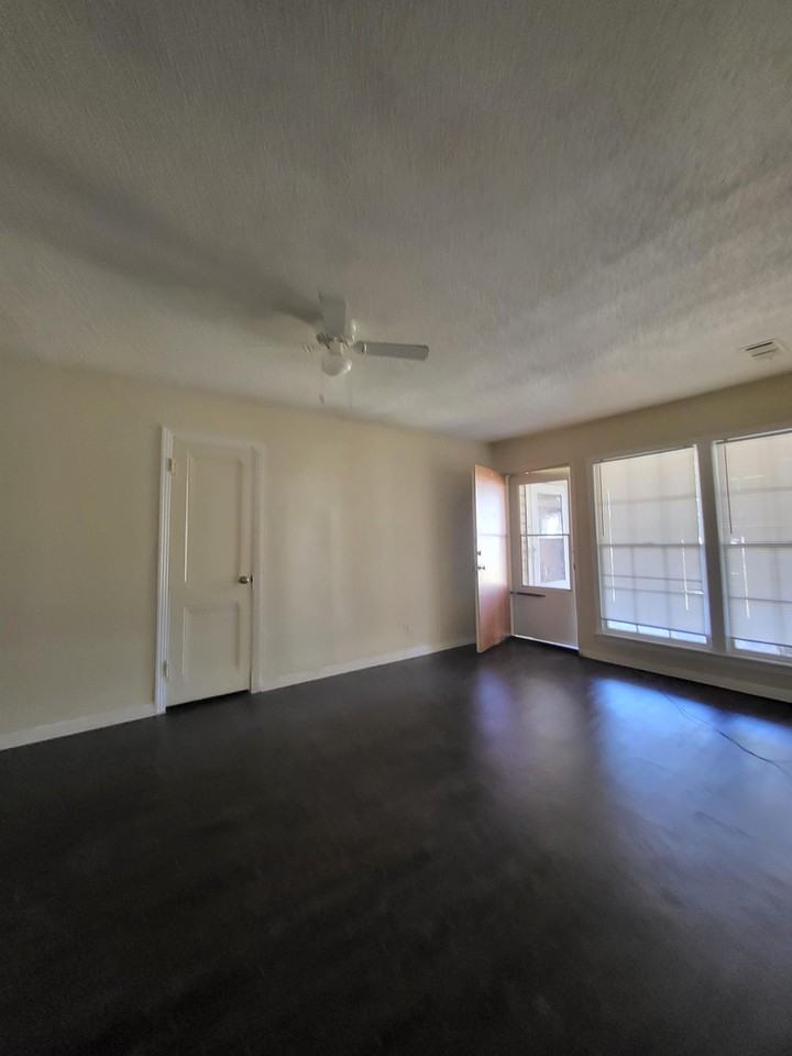 1106 Williamson Drive - Photo 6 of 14