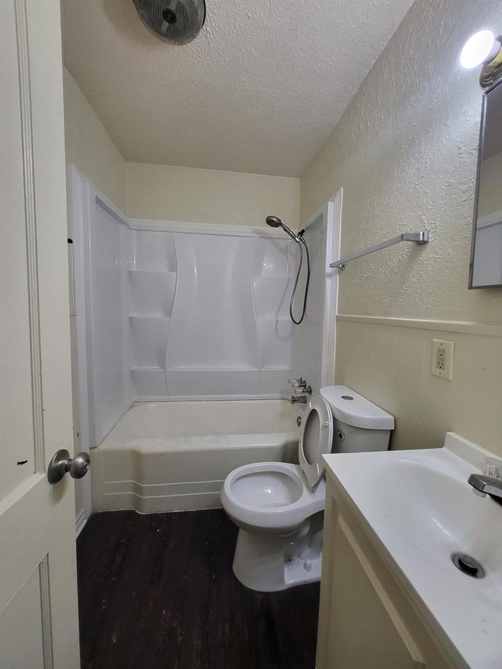 1106 Williamson Drive - Photo 7 of 14