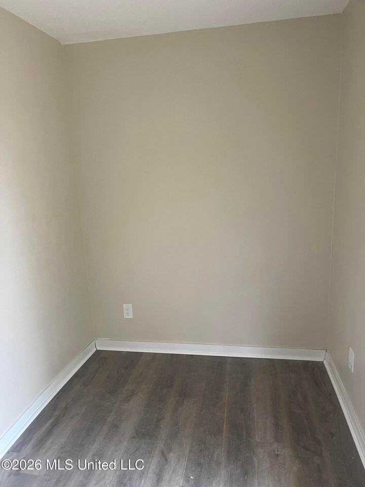 125 Wingfield Ct - Photo 7 of 15