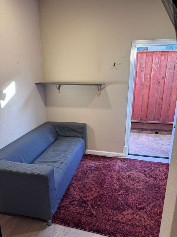 555 Jilliene Way - Photo 6 of 15