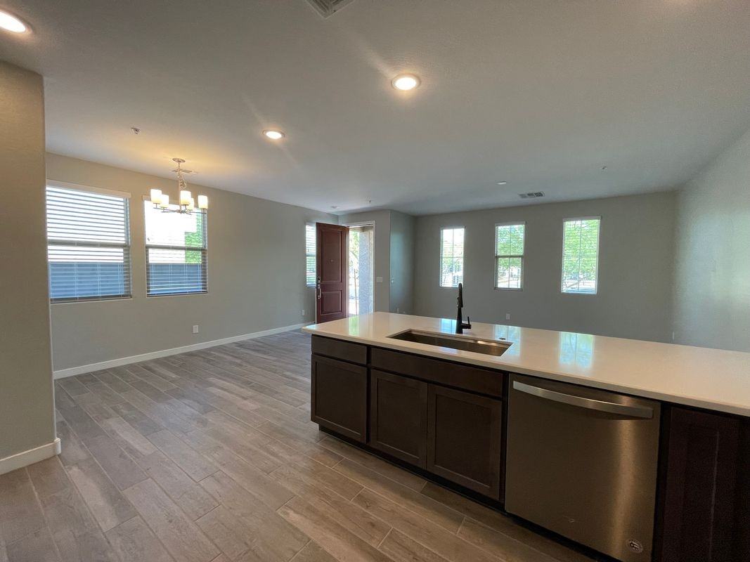 20880 W Thomas Rd - Photo 7 of 34